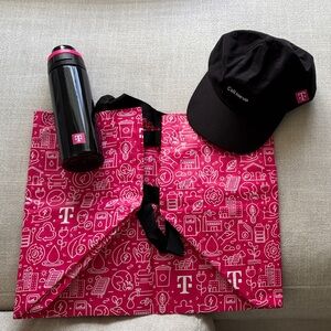 T-Mobile Pink Logo Tote with Tumbler & Cap New withy tag